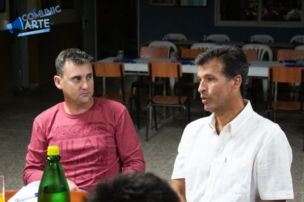 Se reunió una de las listas del FPCyS